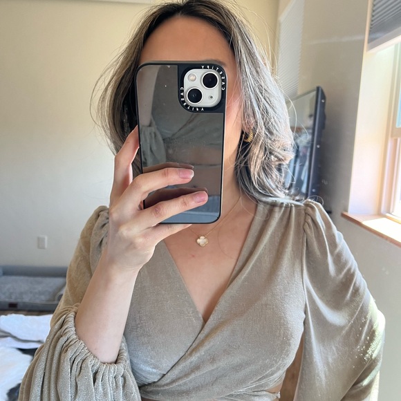 Princess Polly Top - Picture 2 of 4